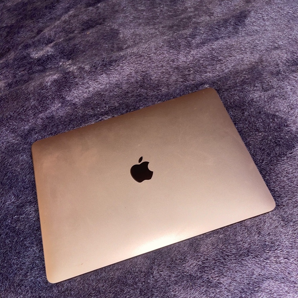 Rose gold MacBook Air